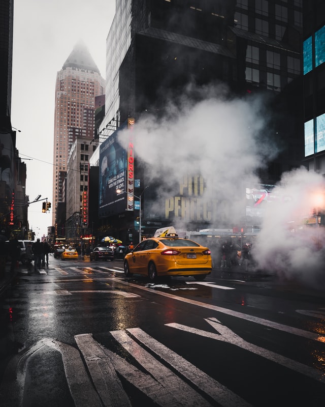 アメリカ ニューヨークでびっくり マンホールから煙が出る理由 留学 語学学校検索するならqcuez
